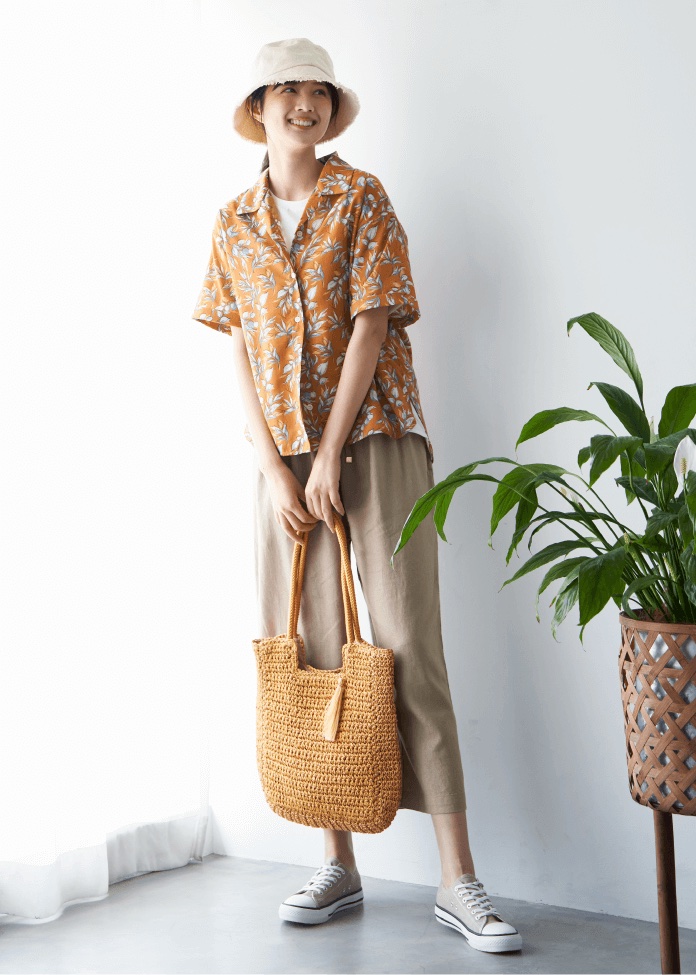 ikka STYLEBOOK 2023SUMMER LADIES styling06