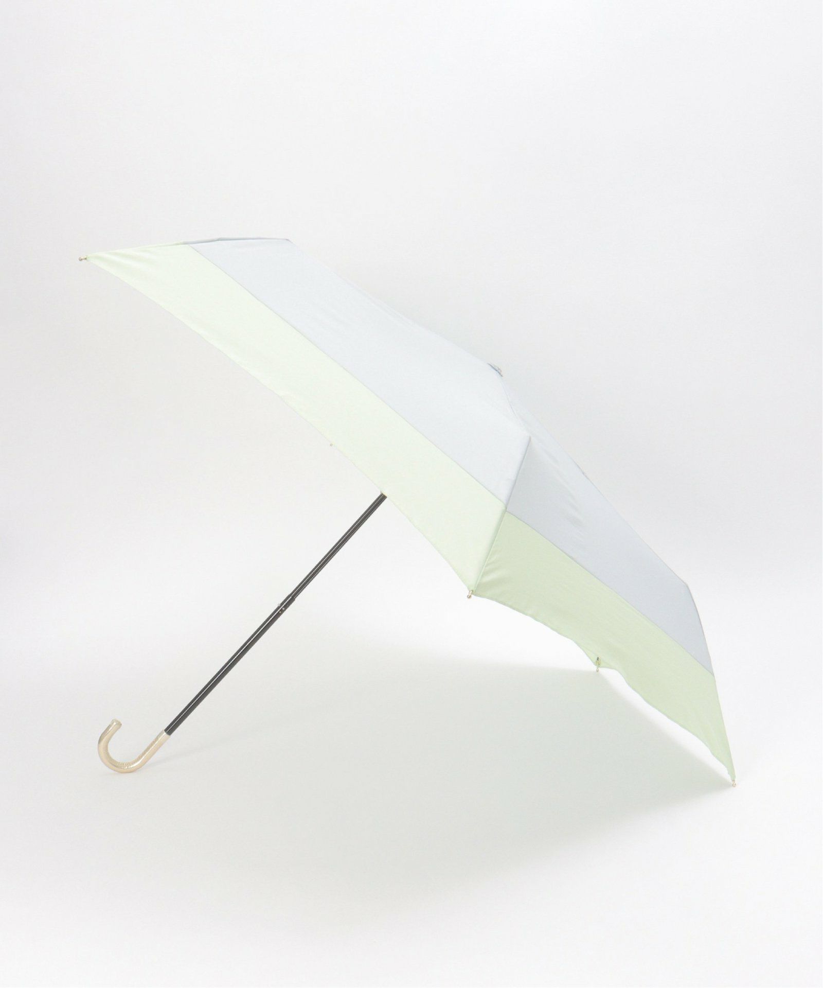 サックスブルー