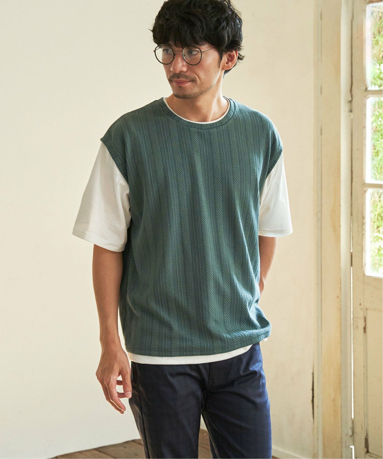 グリーン