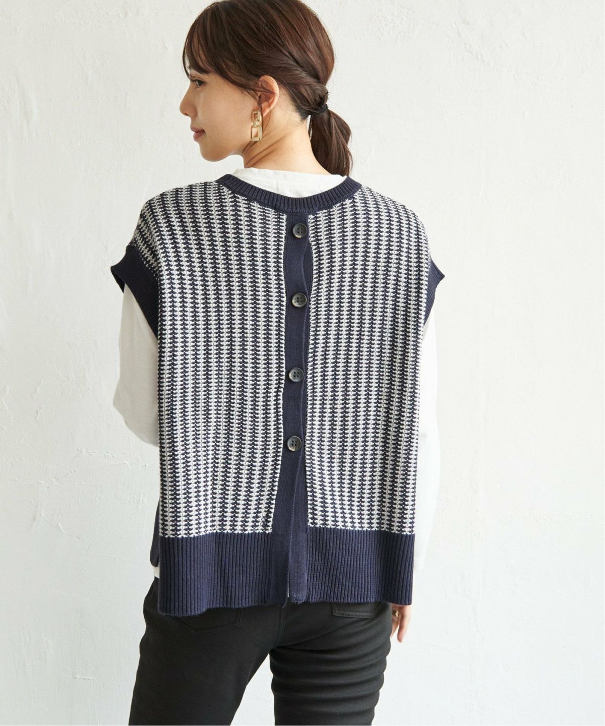 ネイビーブルー