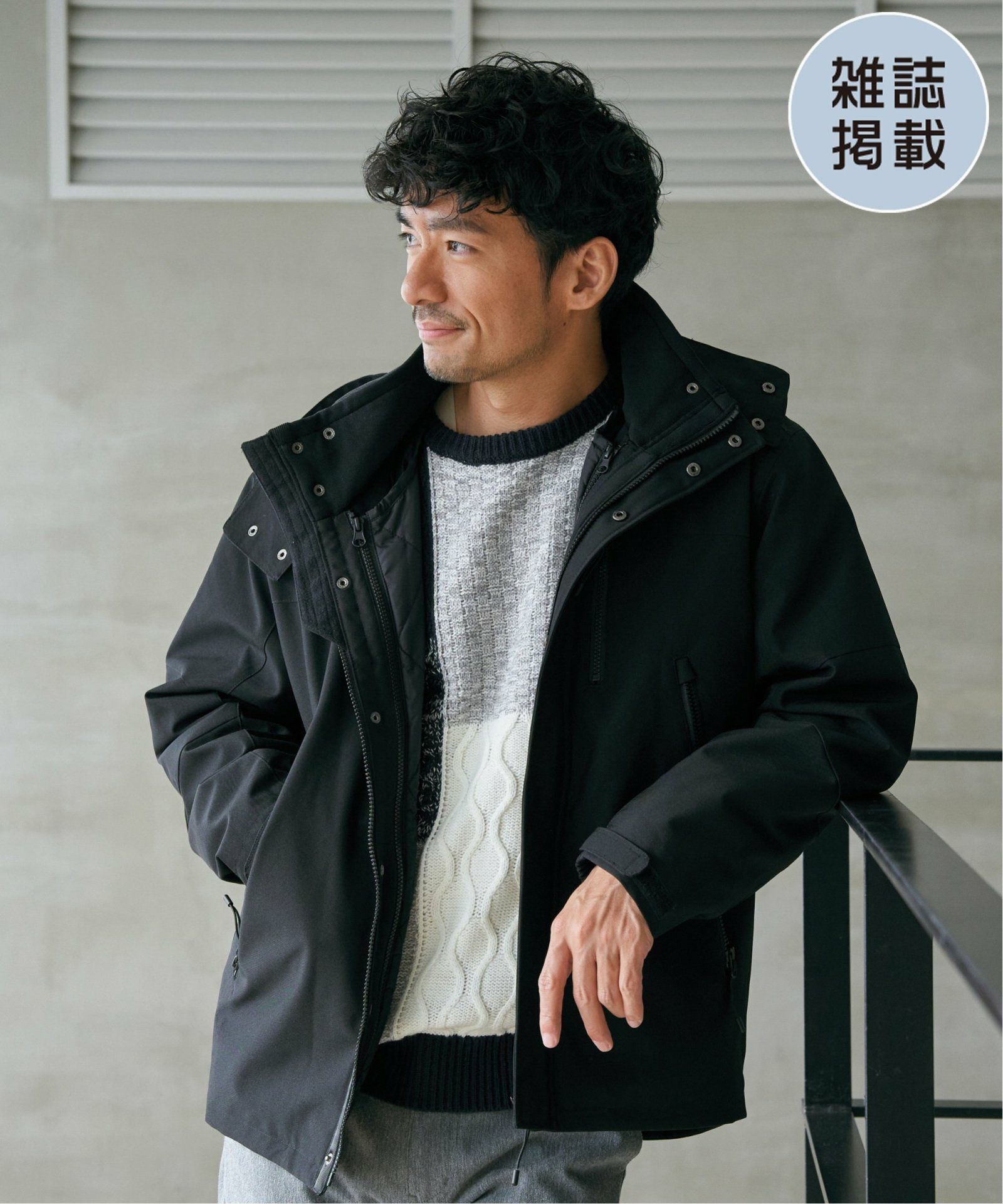 ブラック