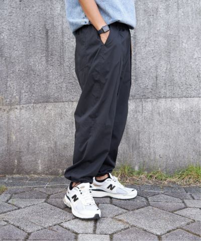 ナチュラルストレッチバルーンパンツ
