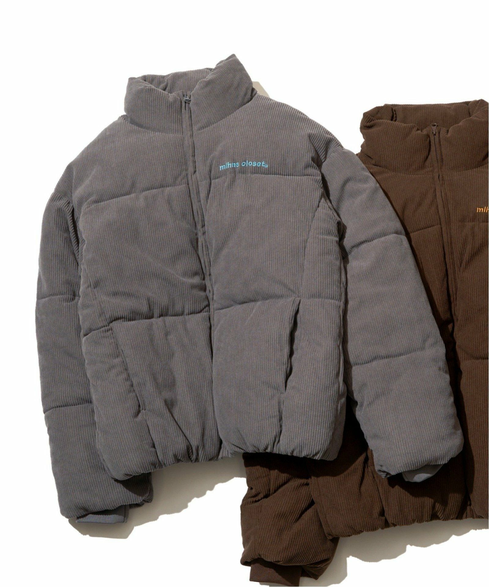 ネイビーブルー