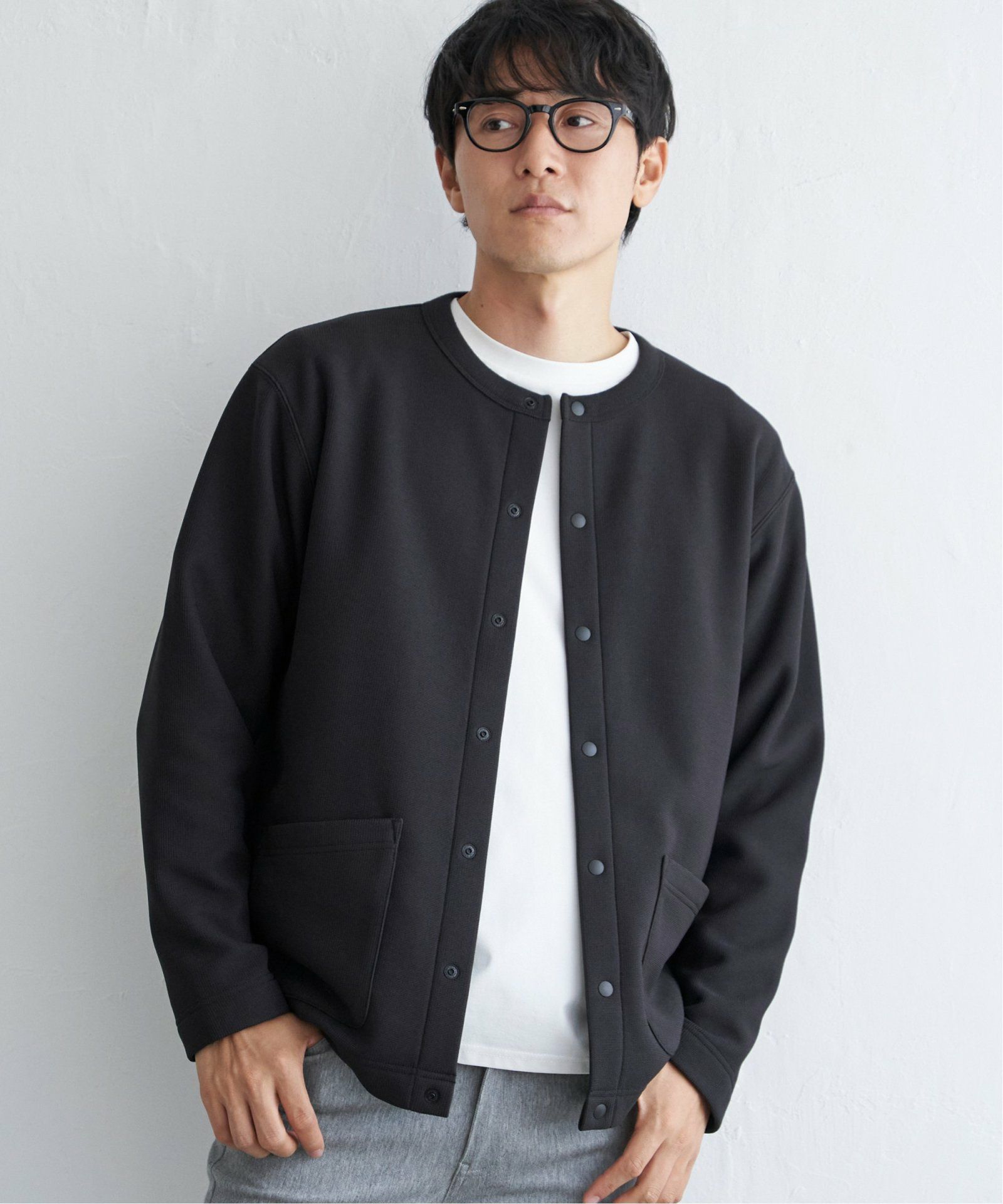 ブラック