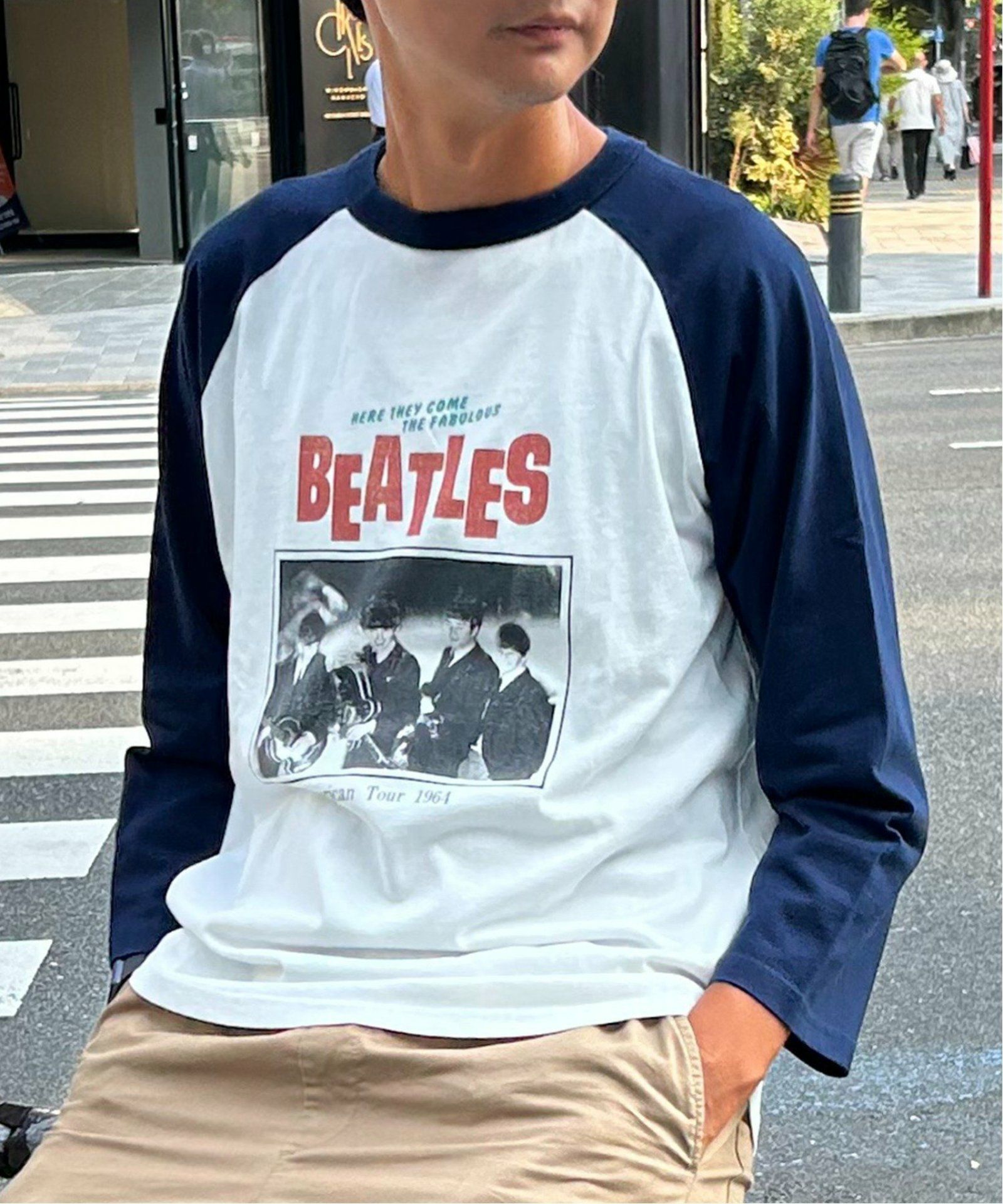 ネイビーブルー