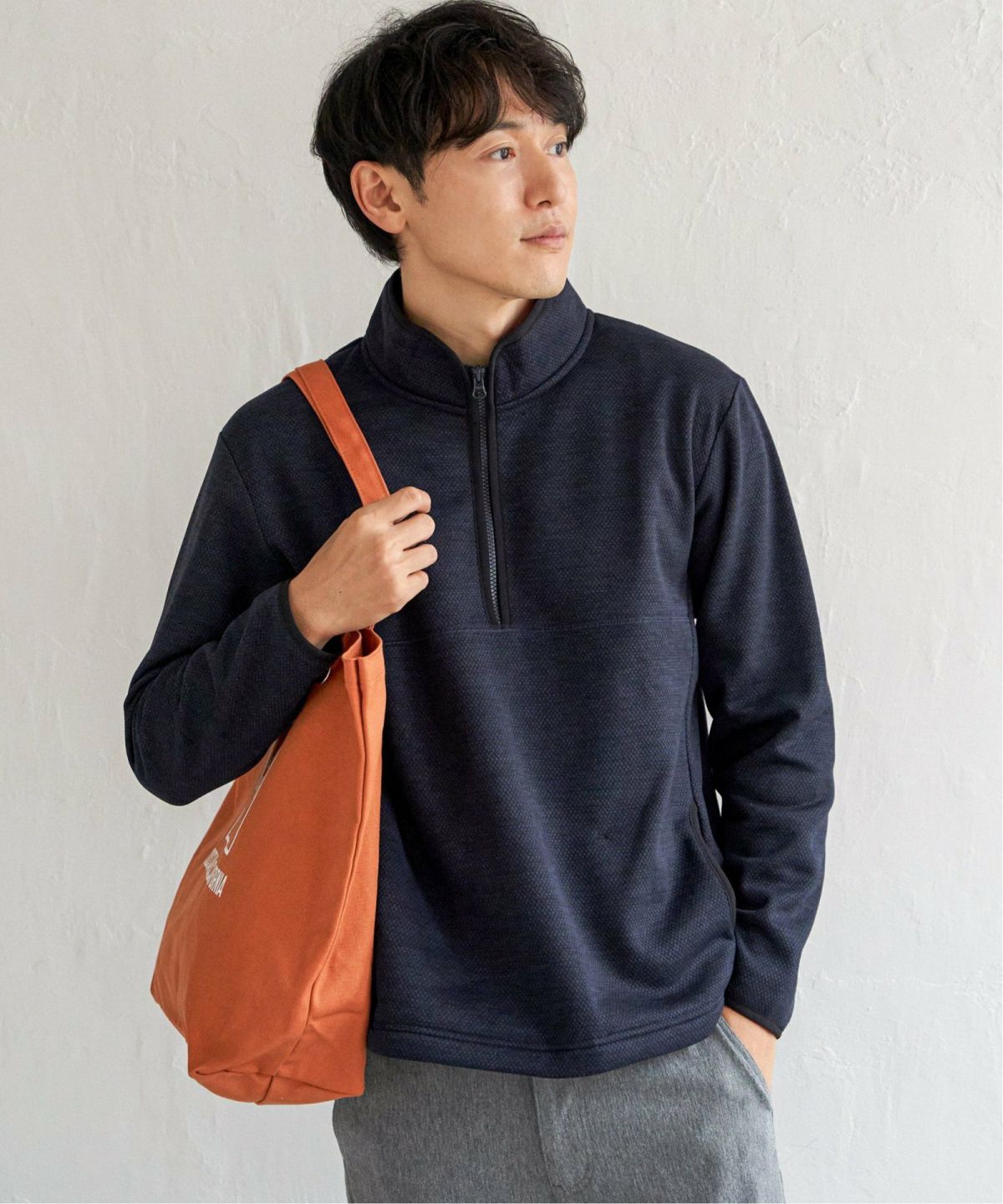 ネイビーブルー