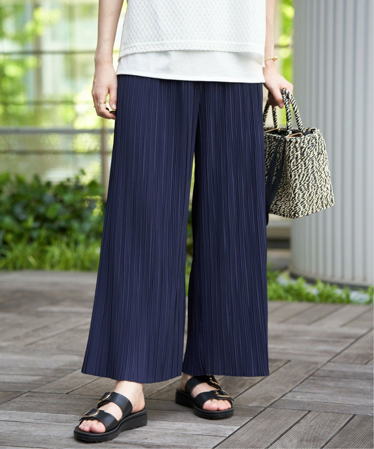 ネイビーブルー