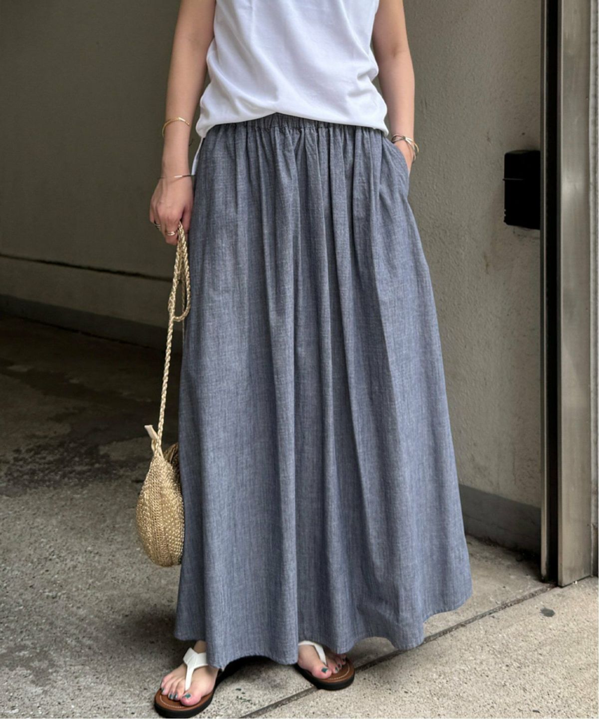 ネイビーブルー