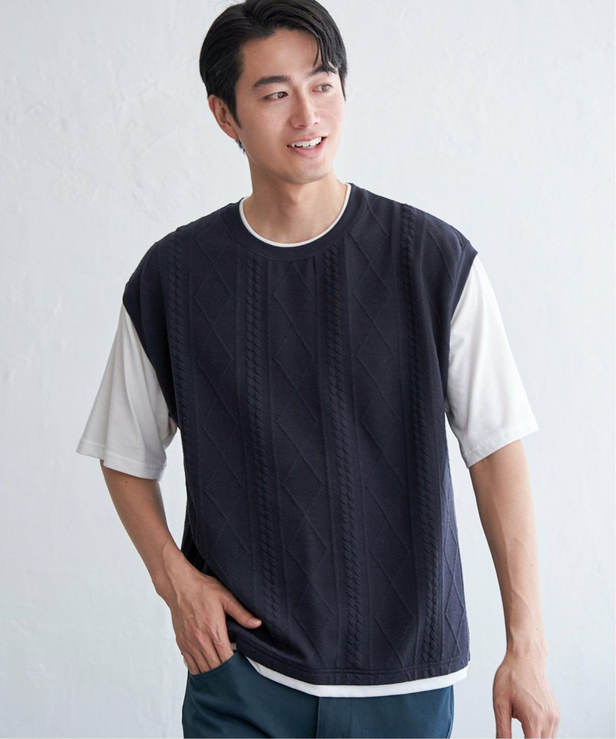 ネイビーブルー