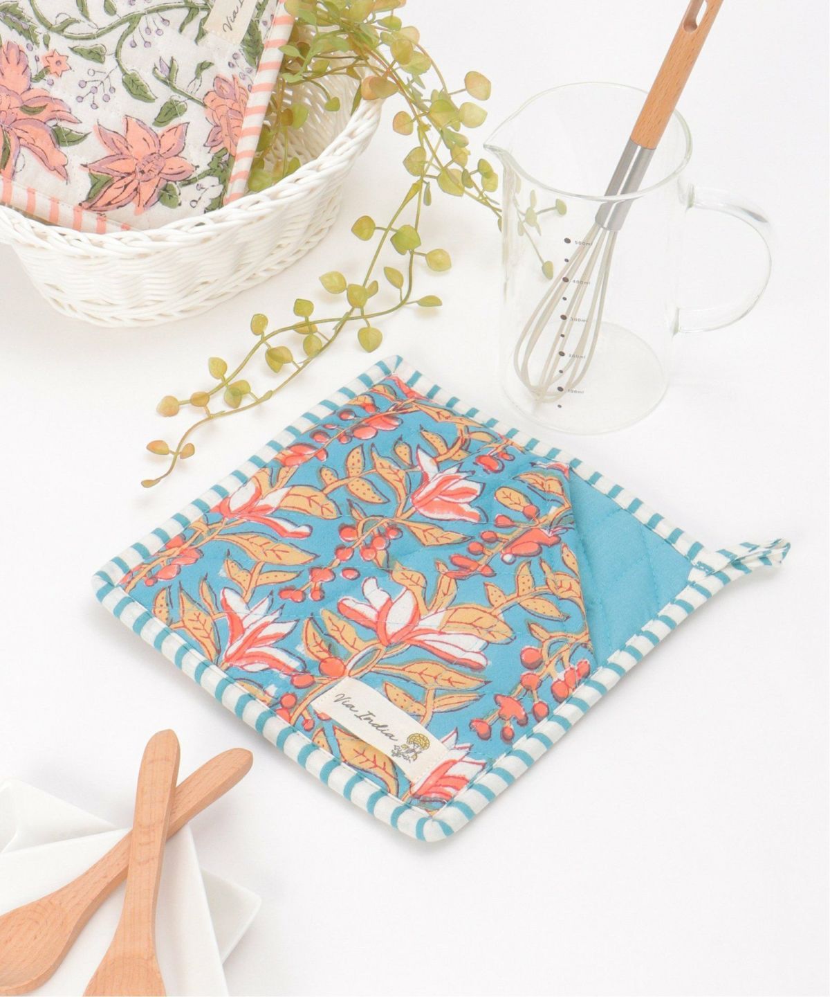 ターコイズブルー