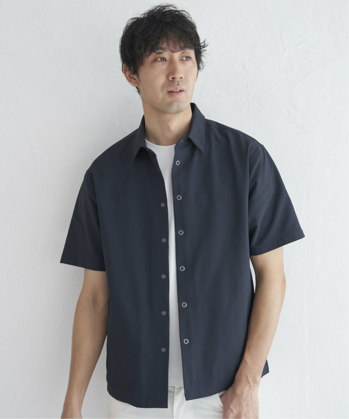 ネイビーブルー