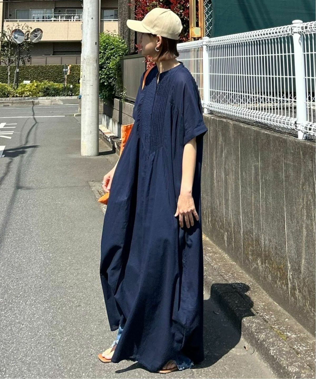 ネイビーブルー