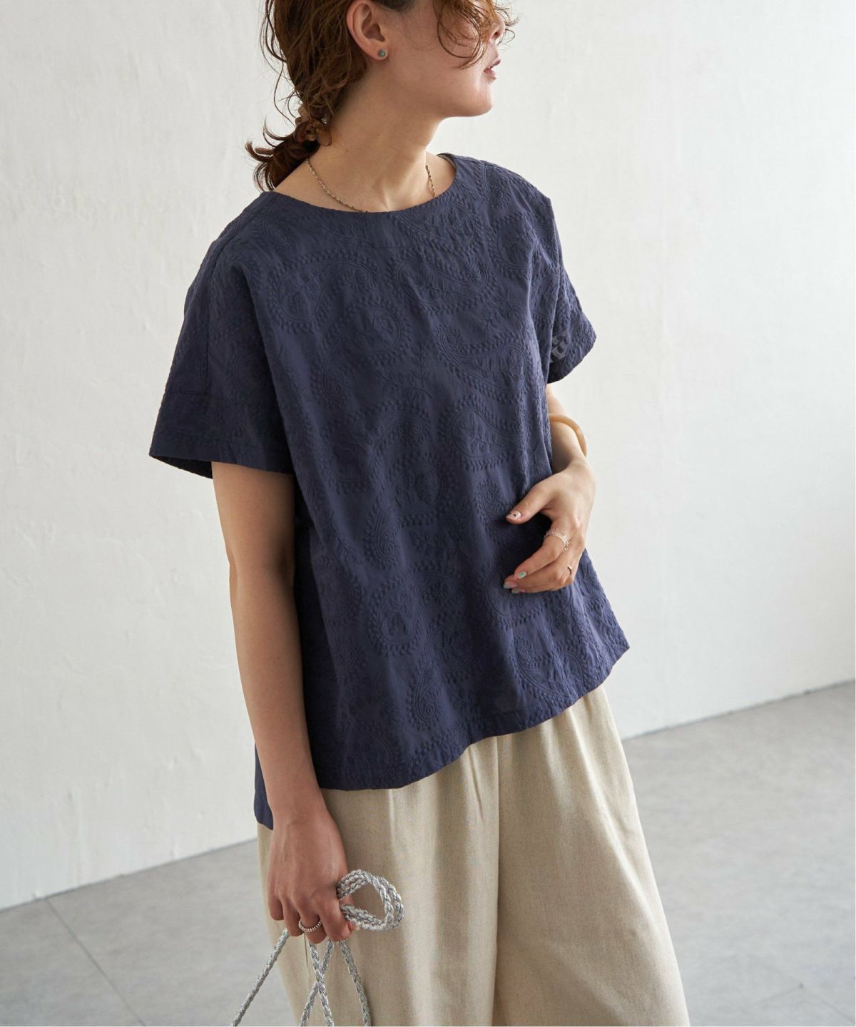 ネイビーブルー