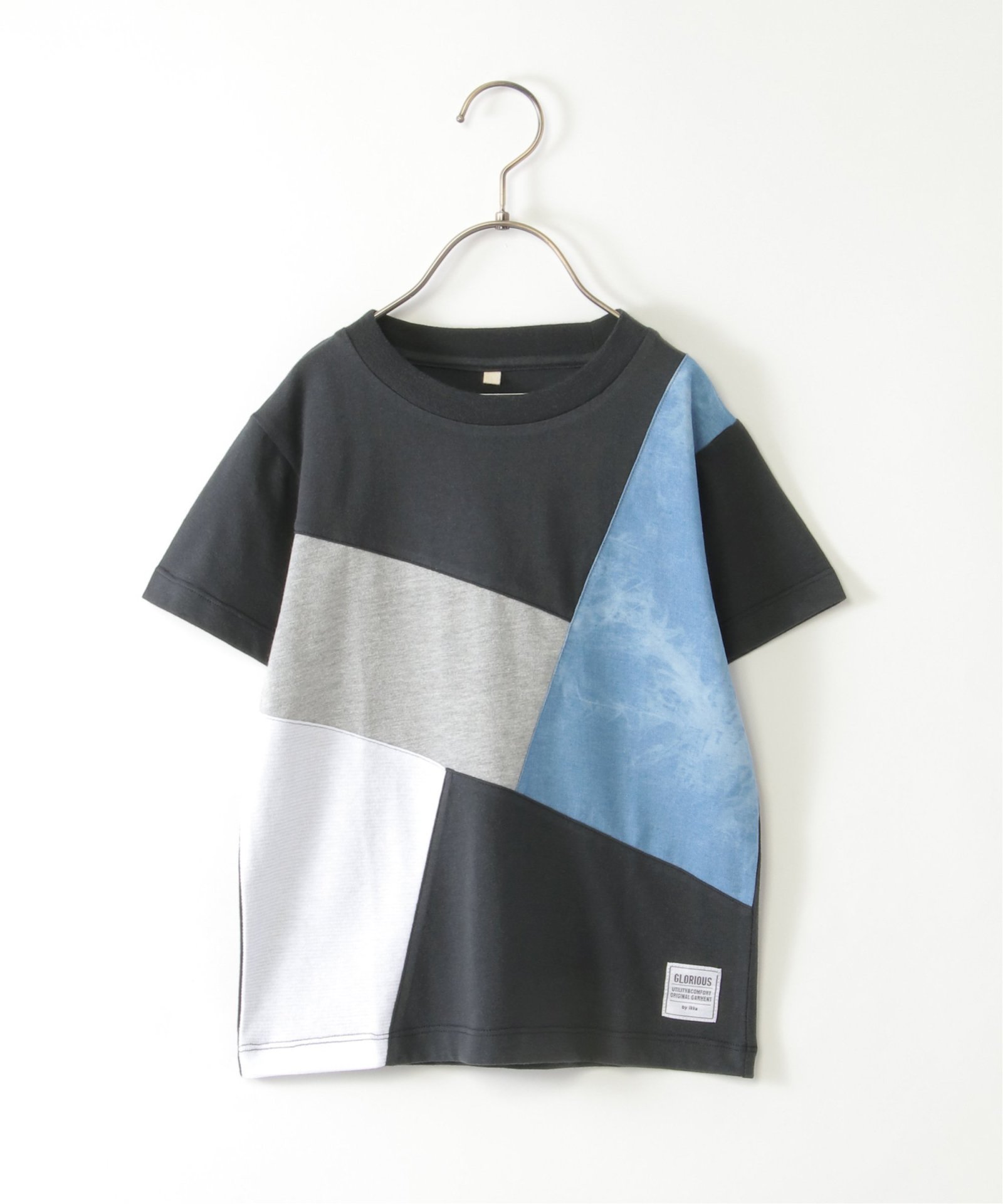 ダークネイビー