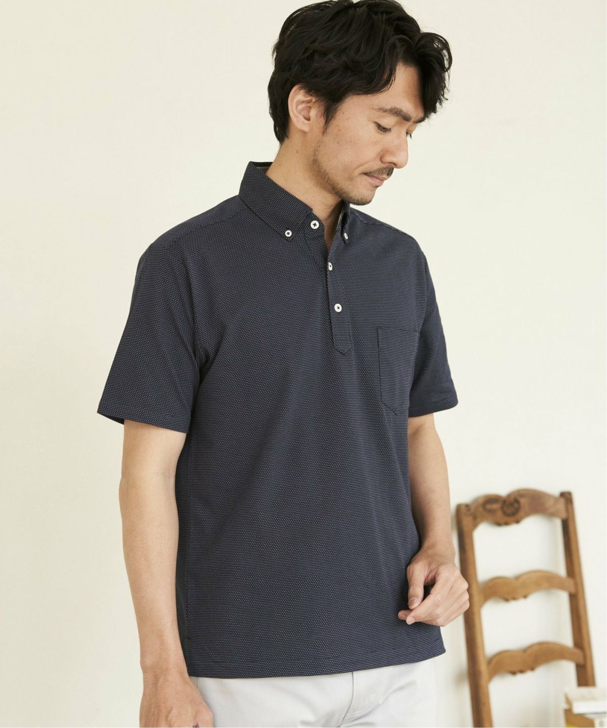 ネイビーブルー