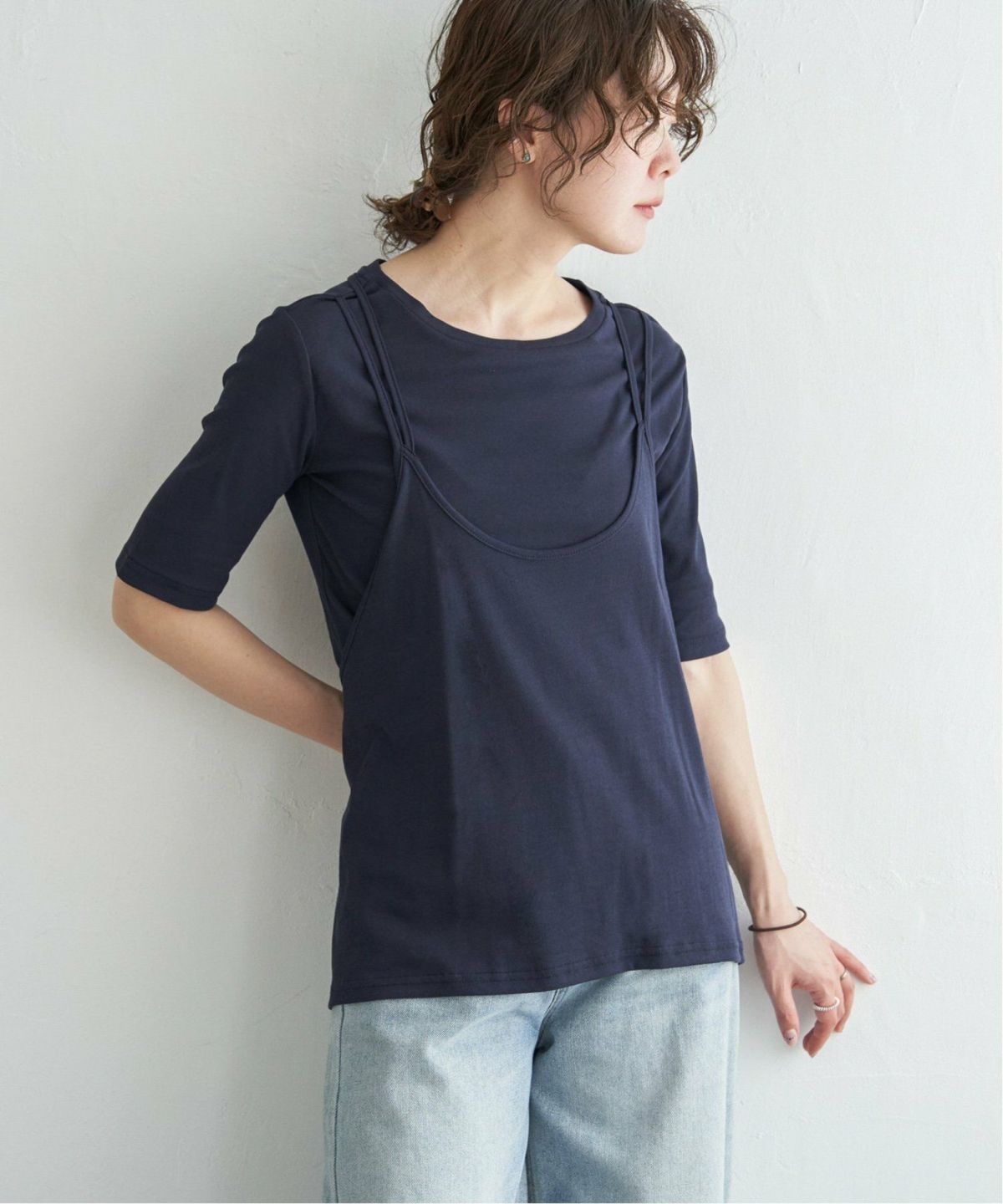 ネイビーブルー