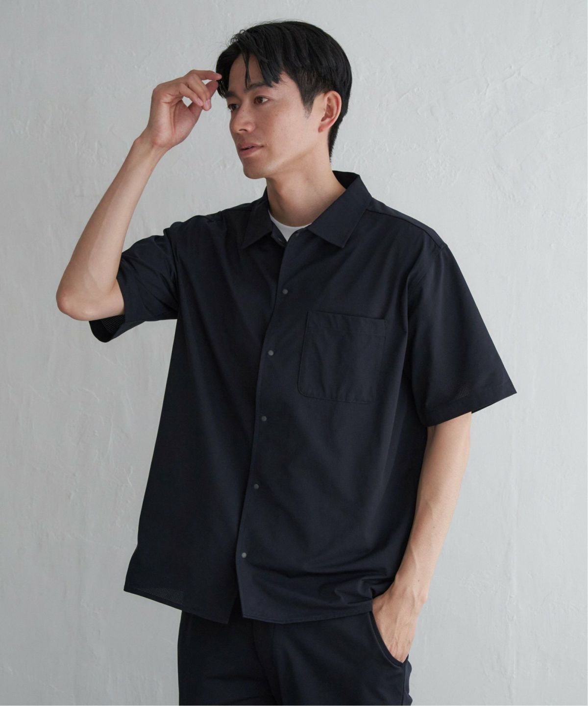 ネイビーブルー