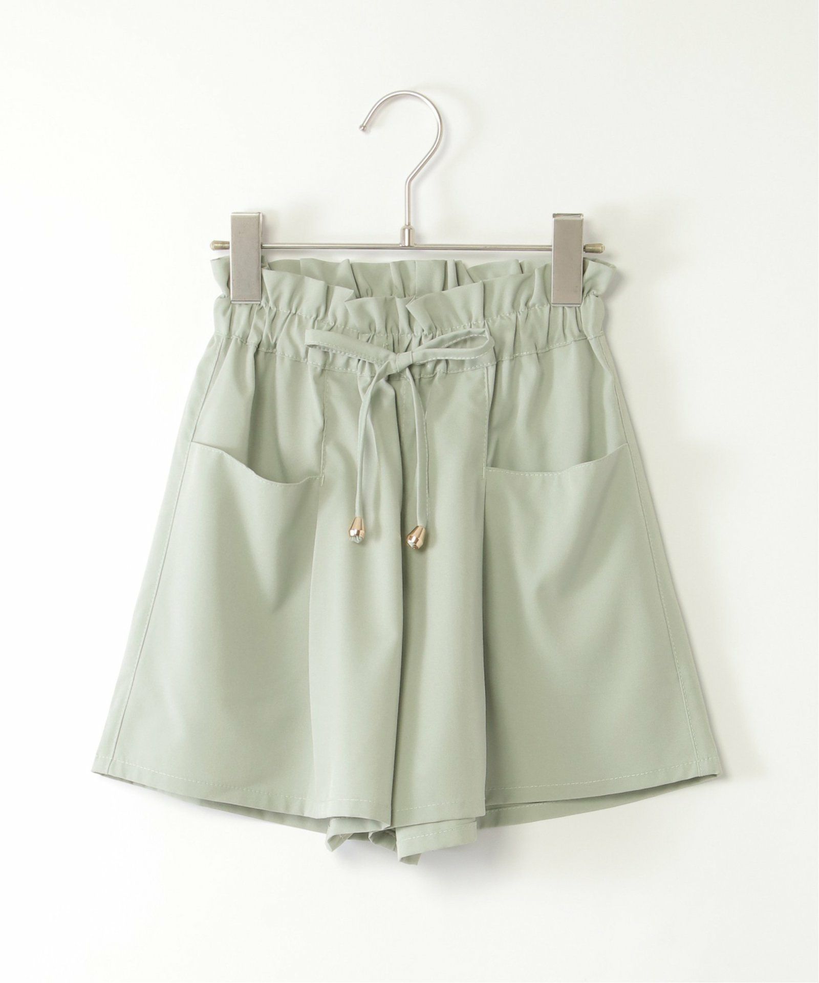 ミントグリーン