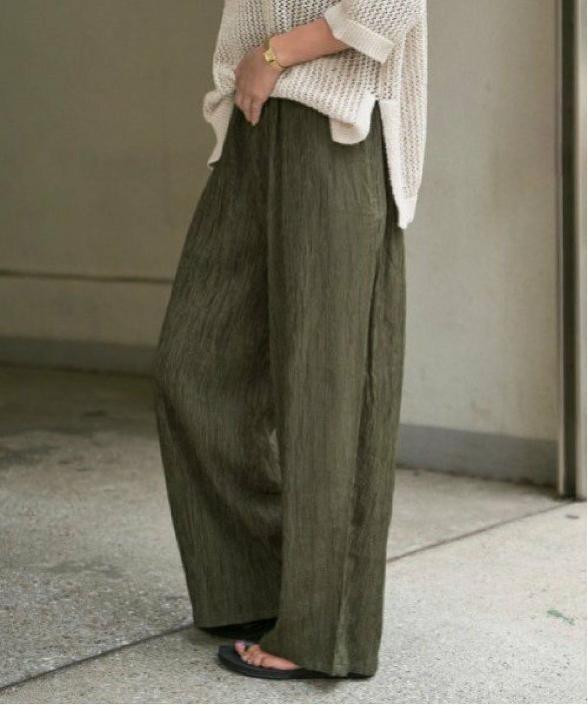 ダークオリーブ