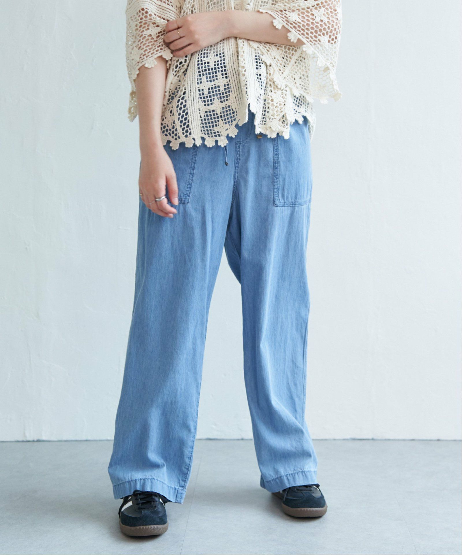 サックスブルー