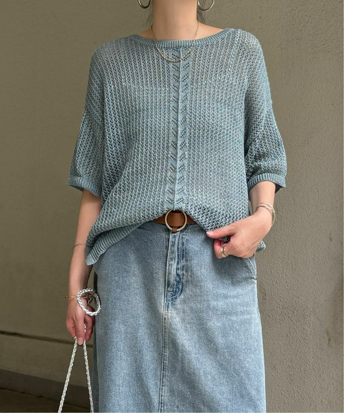 ミントグリーン