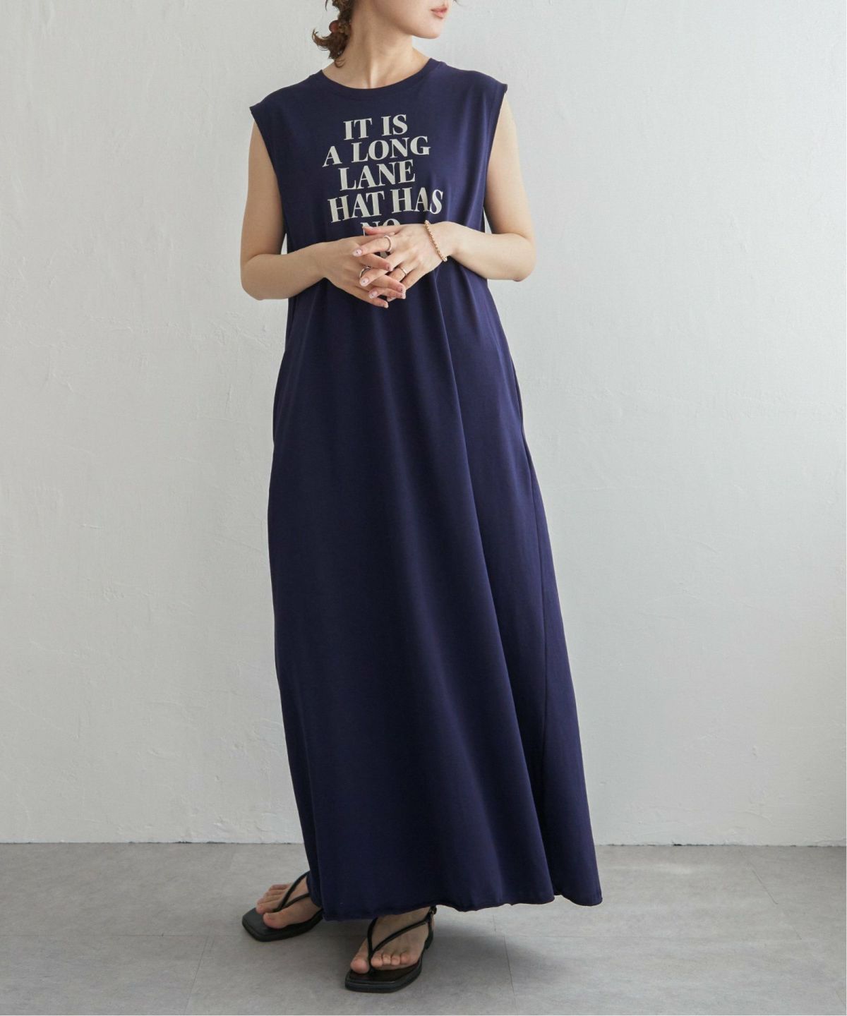 ネイビーブルー