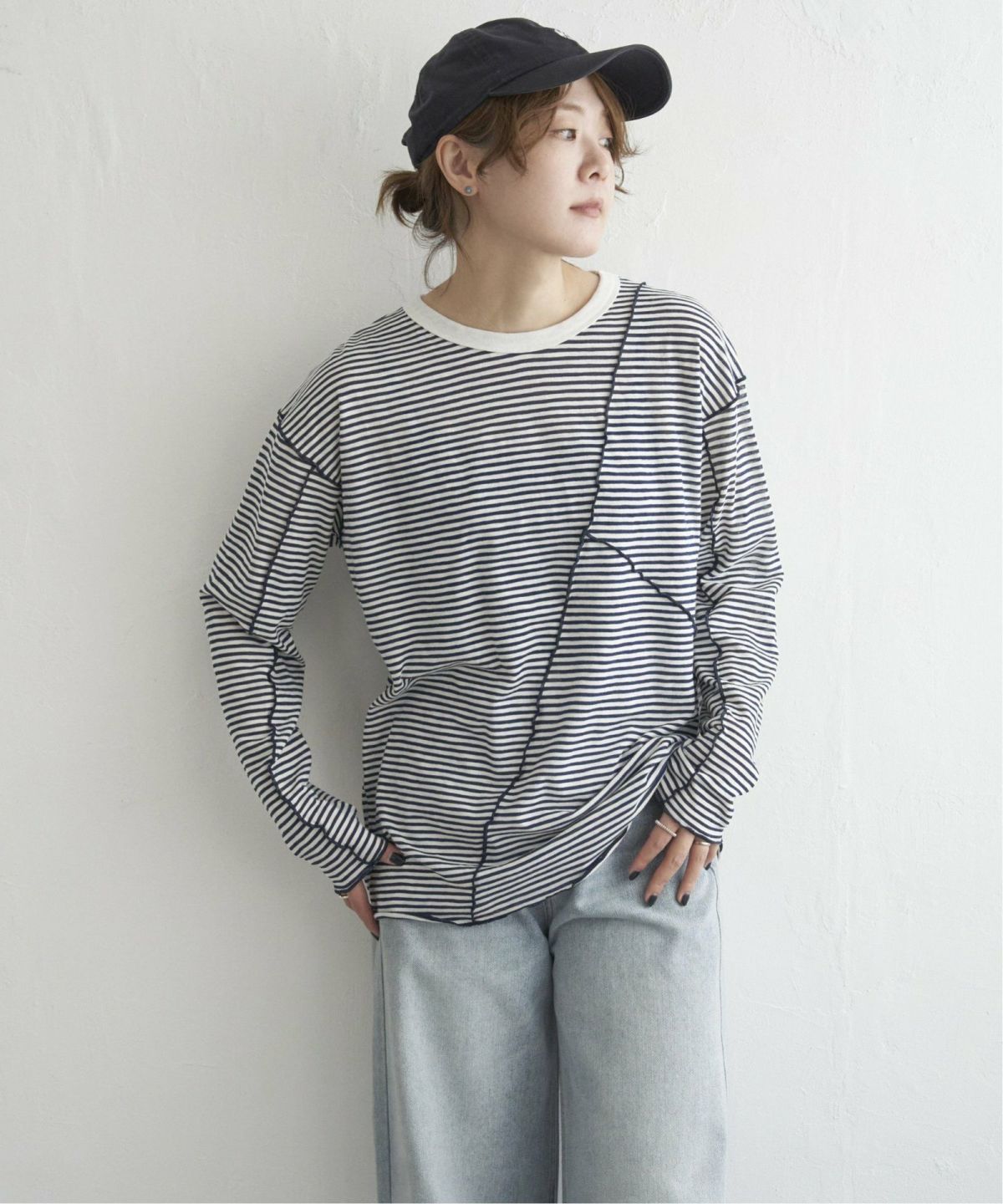 ネイビーブルー