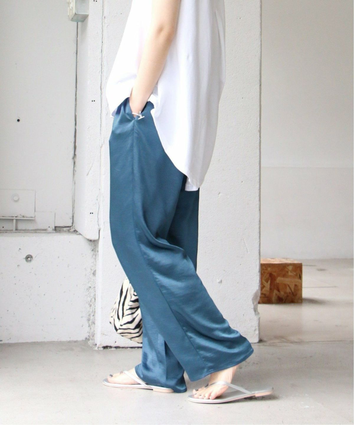 ネイビーブルー