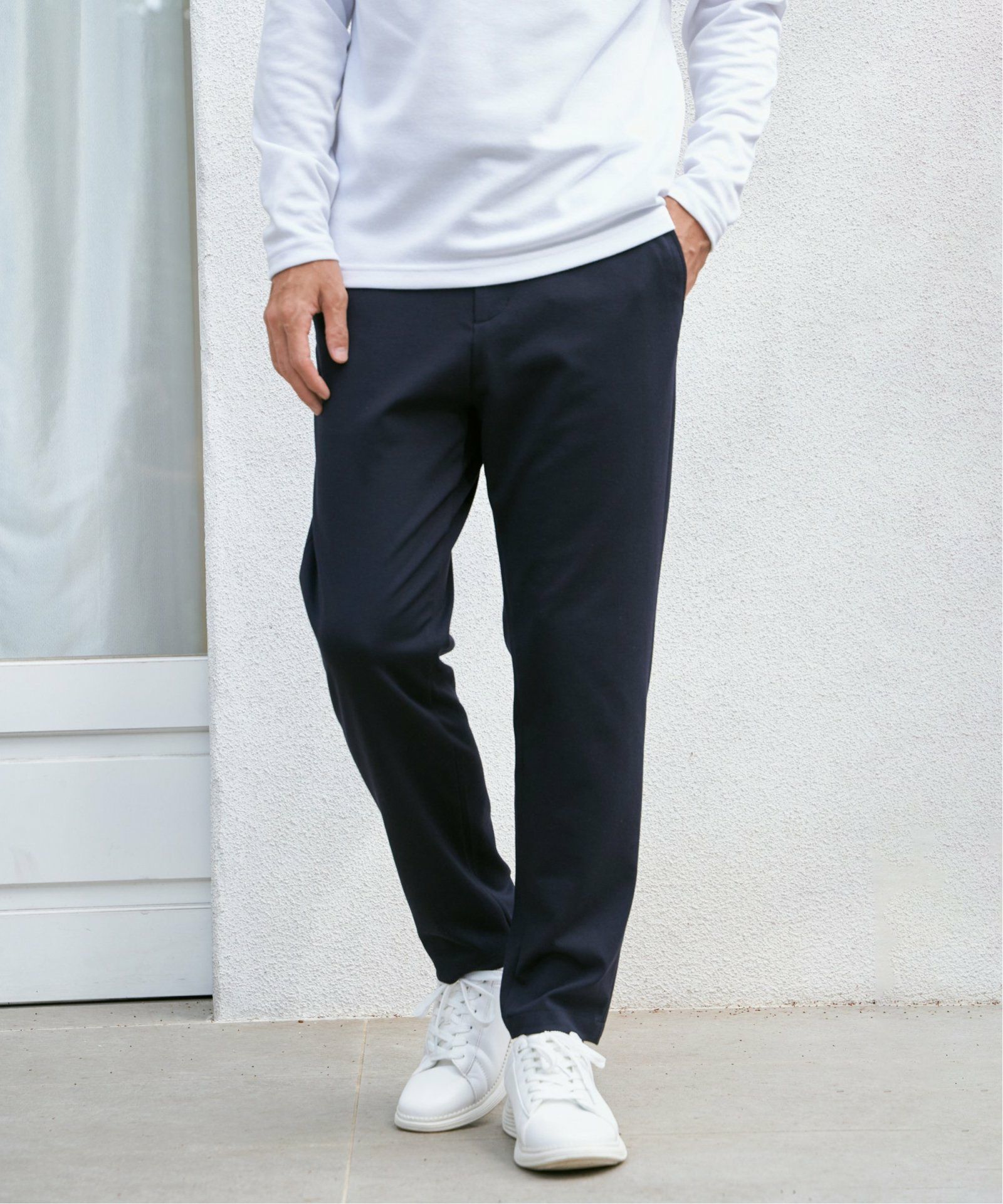 ネイビーブルー