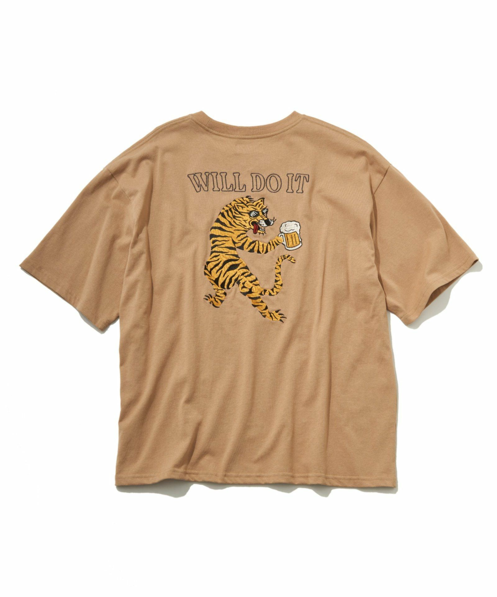 ベージュ