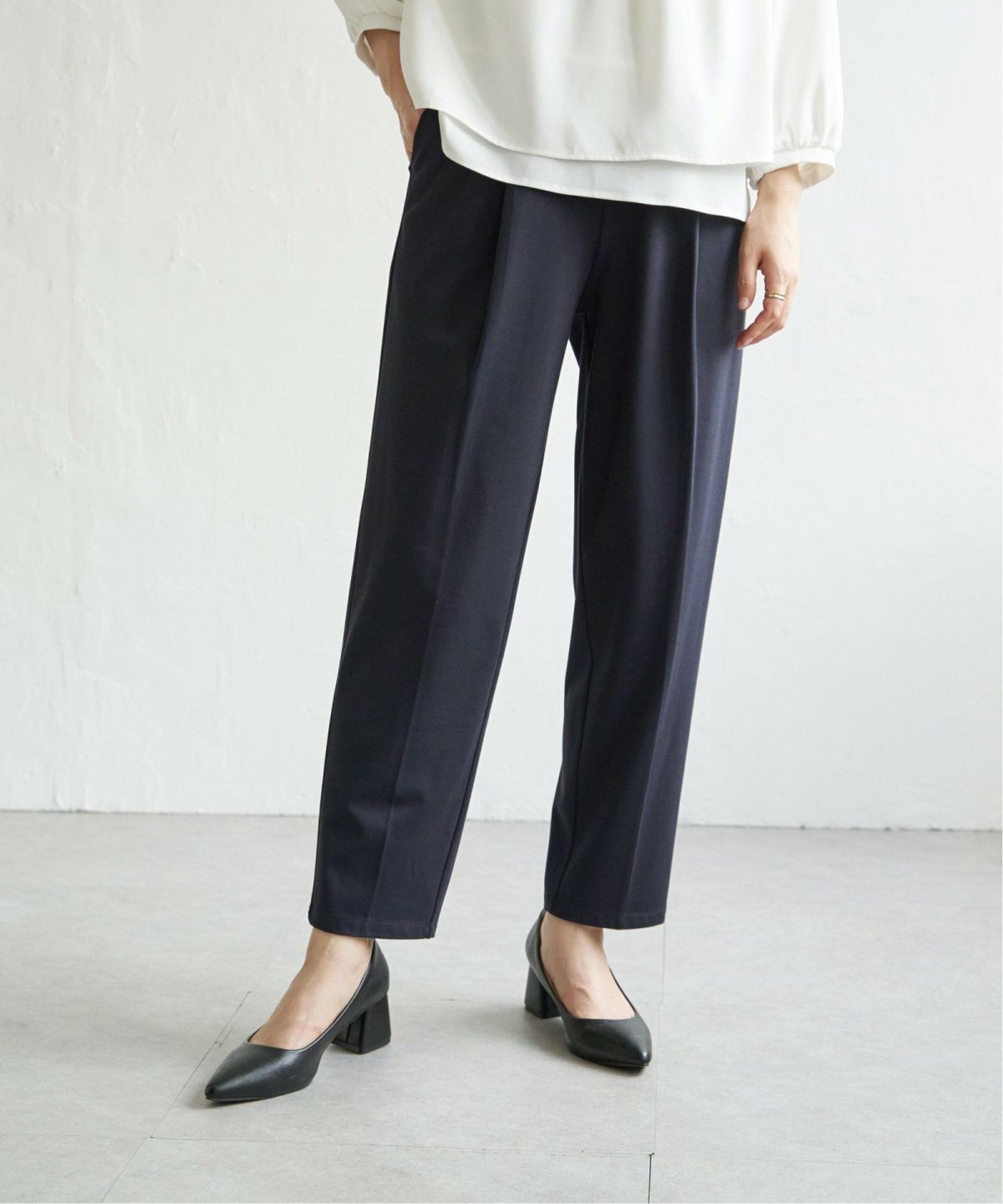 ネイビーブルー