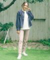 ベージュ
