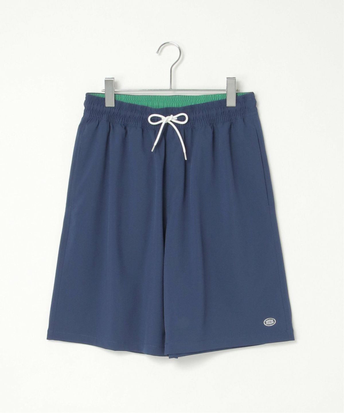 ネイビーブルー