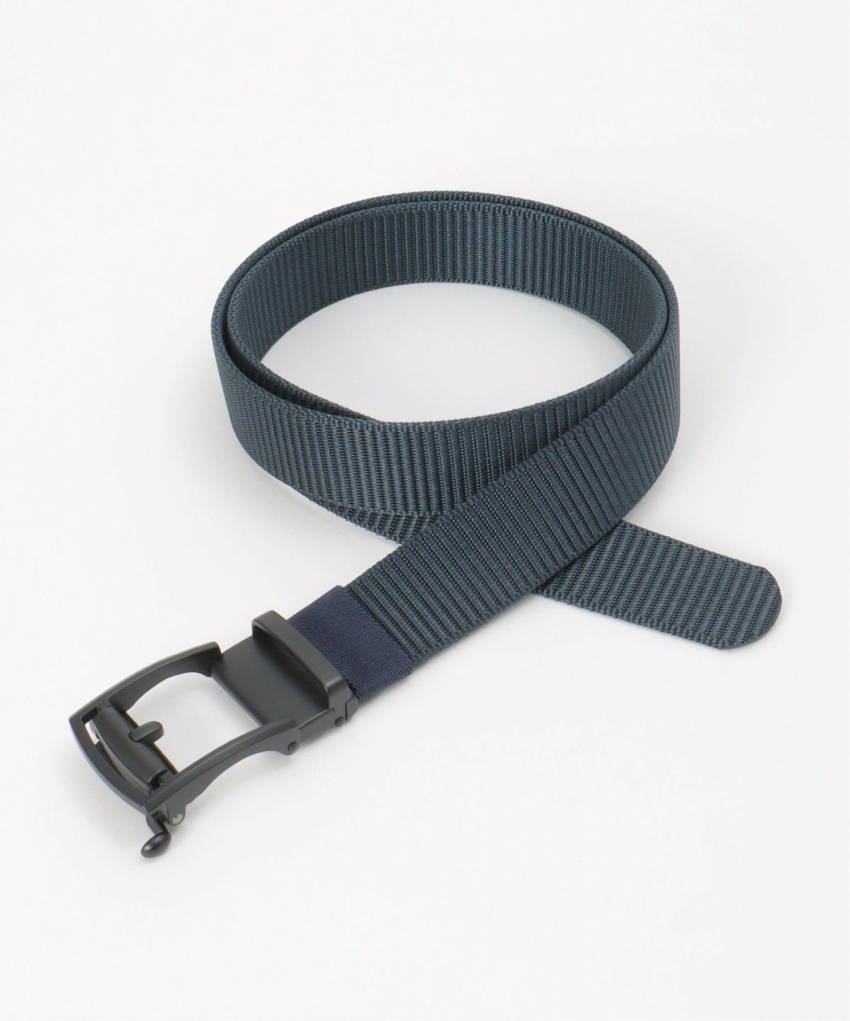 ネイビーブルー