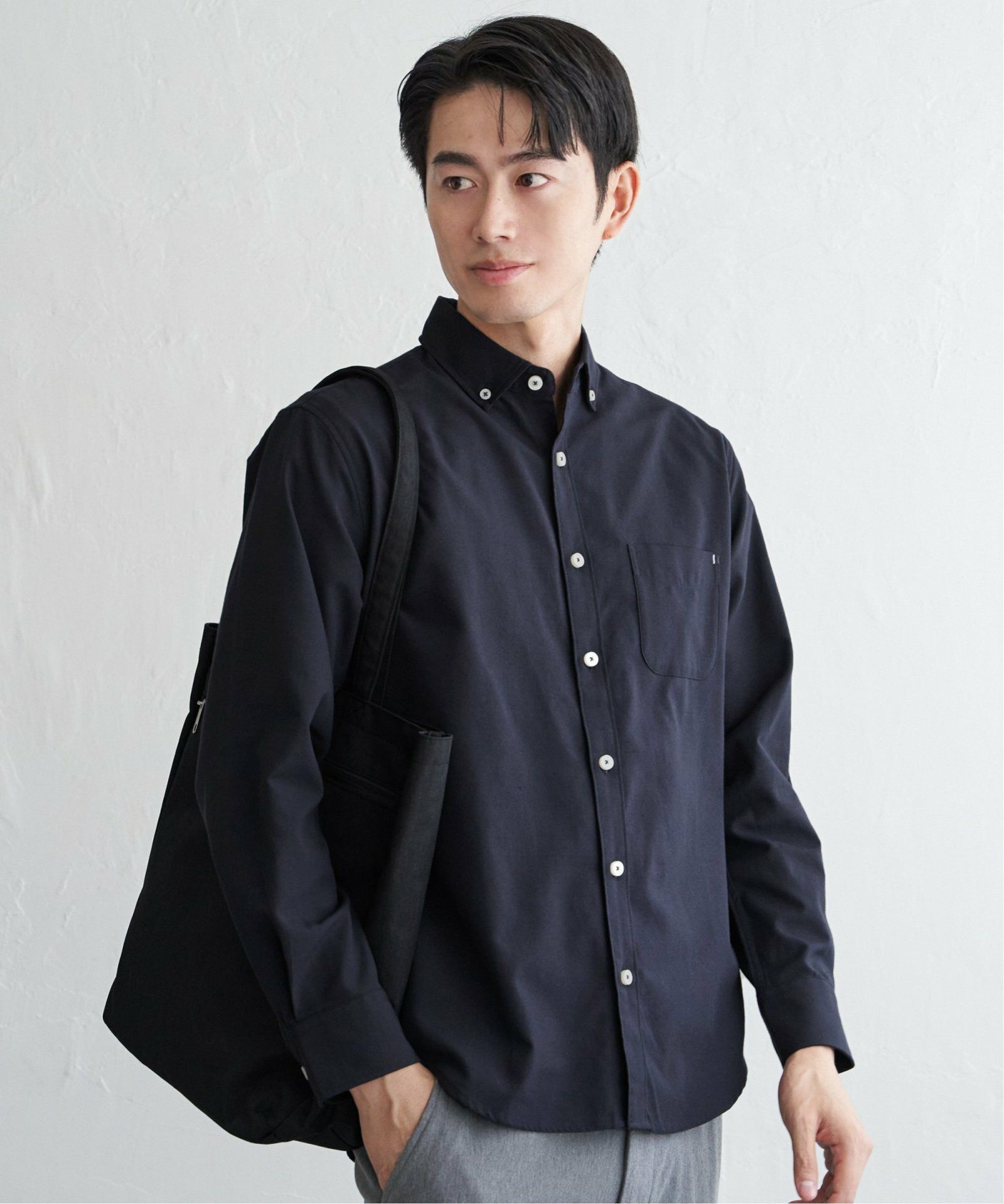 ダークネイビー