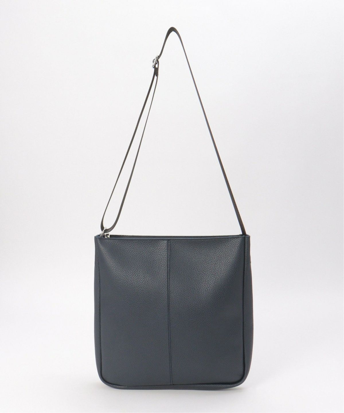 ネイビーブルー