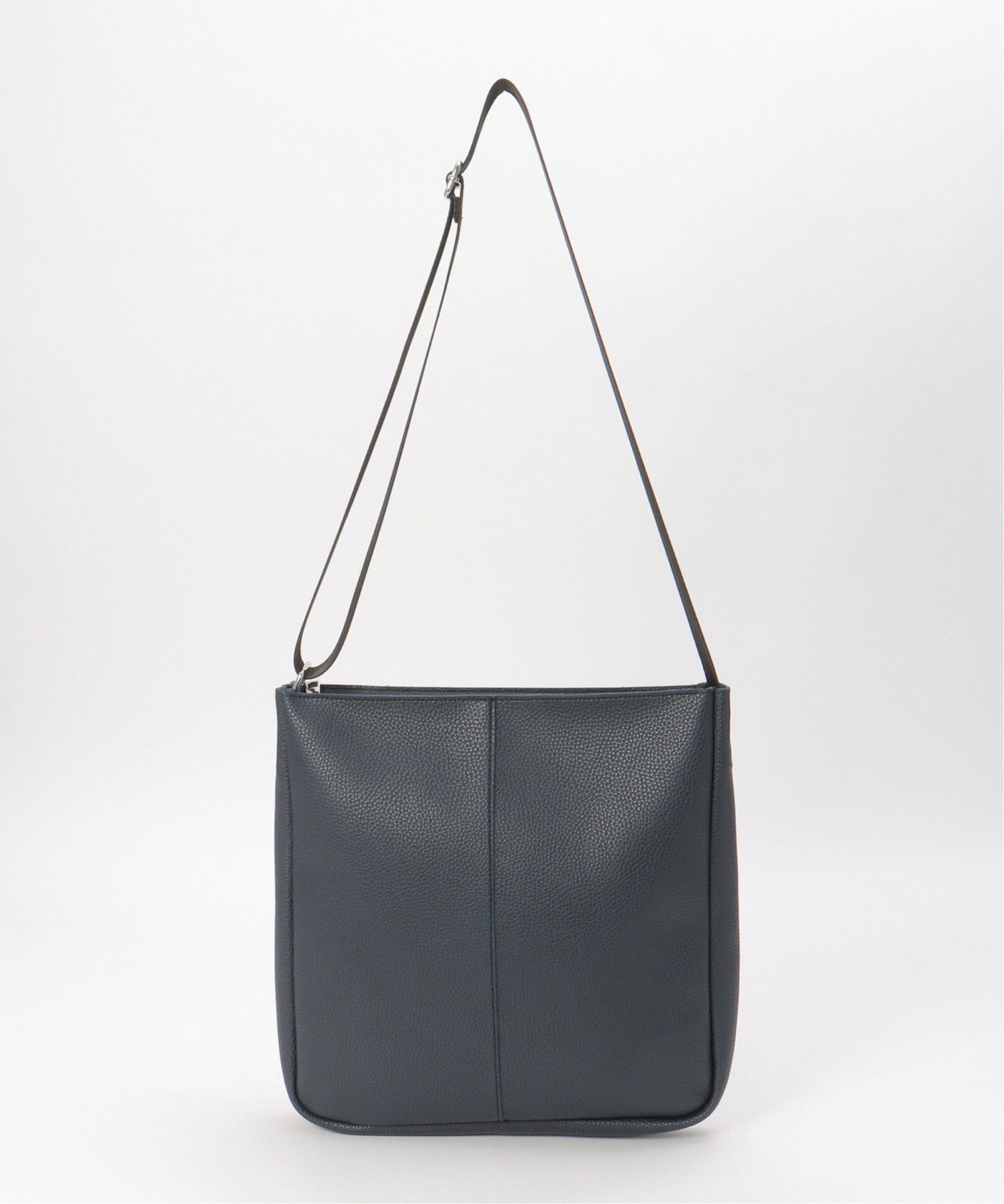 ネイビーブルー