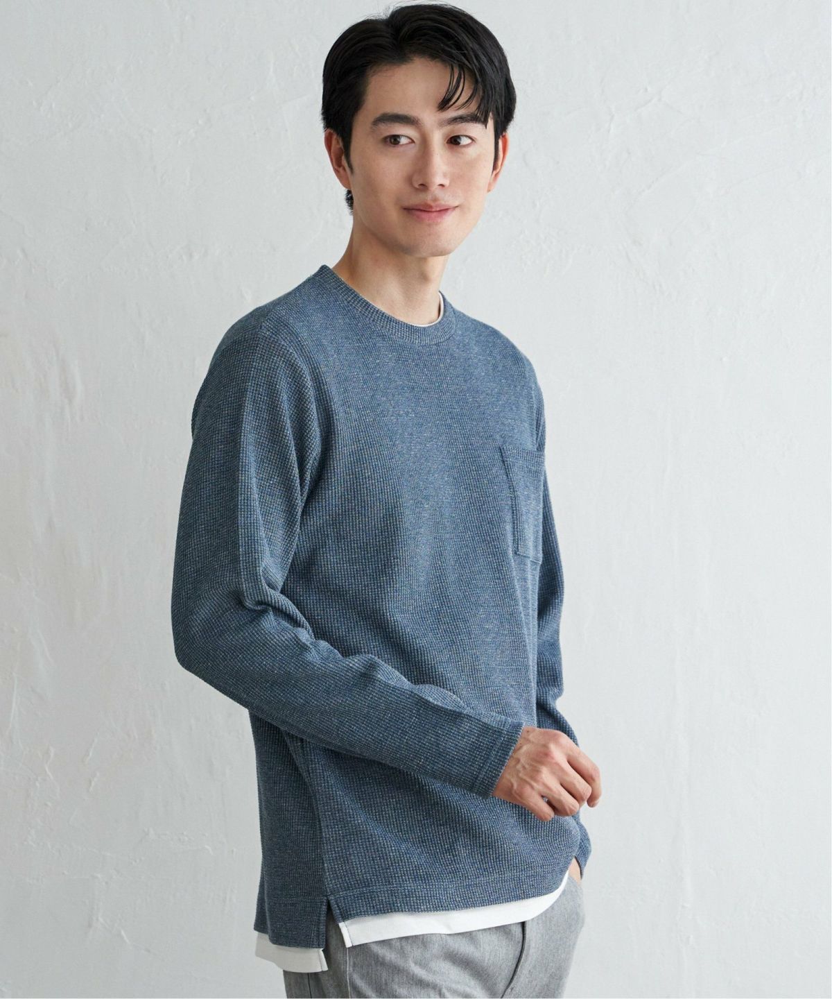 ネイビーブルー