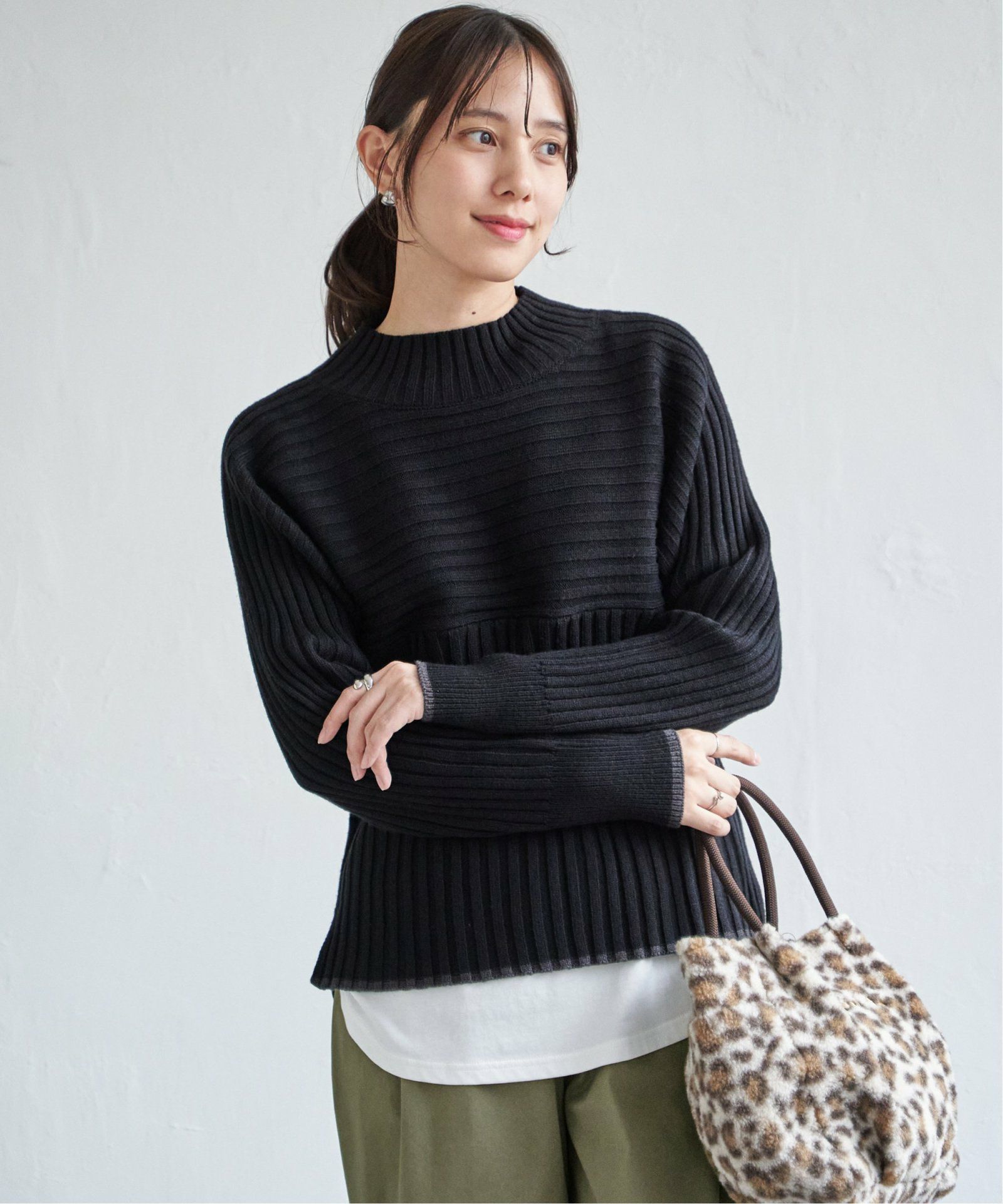 ブラック