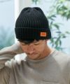 ブラック
