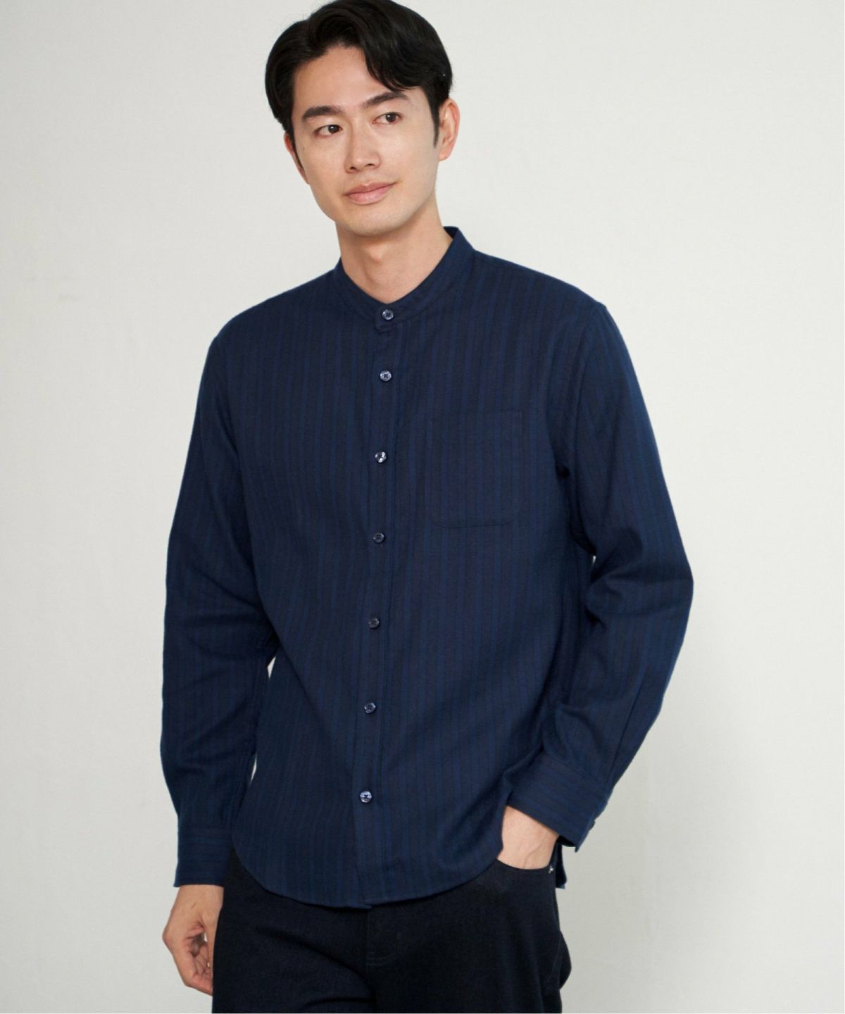 ネイビーブルー