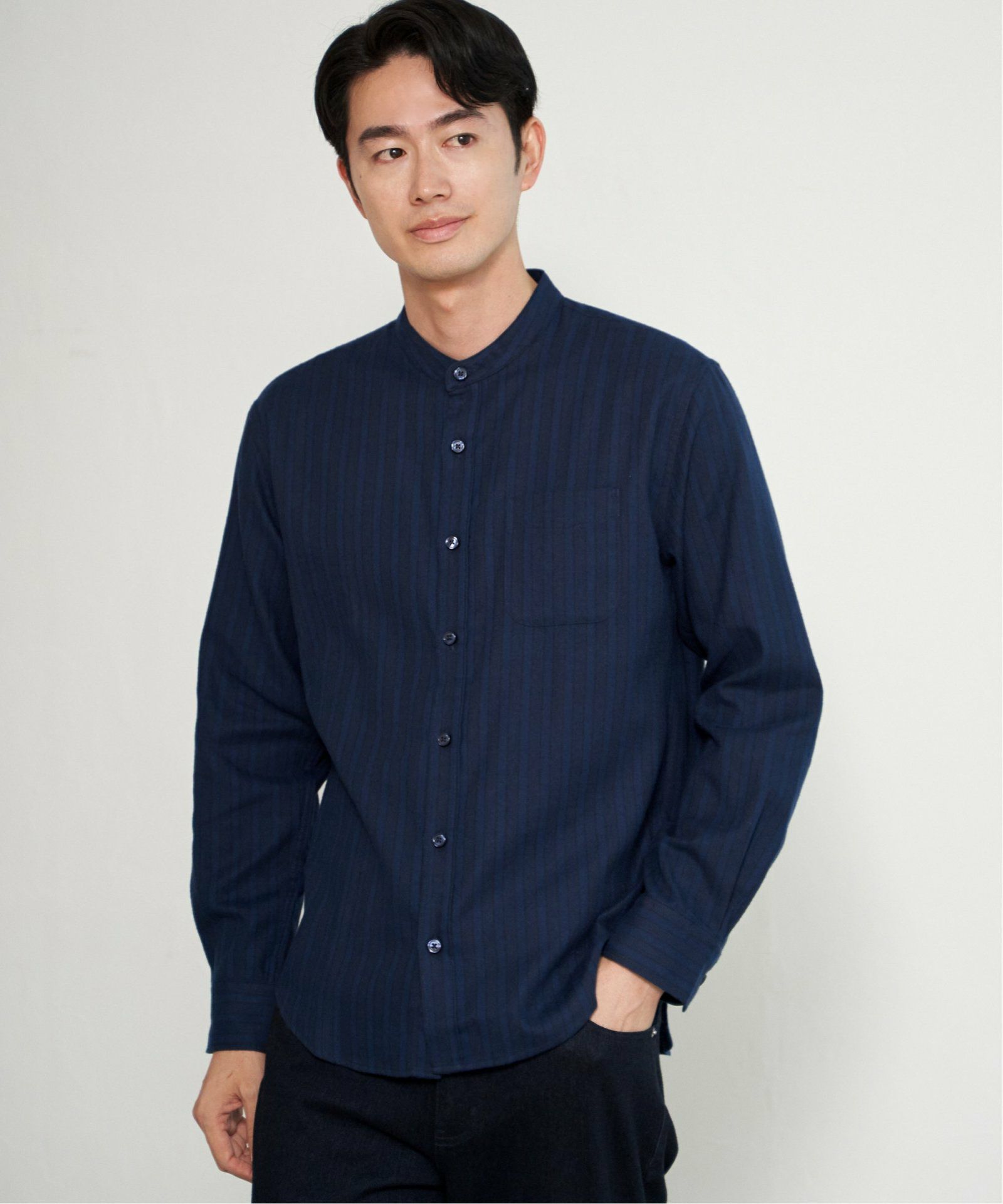 ネイビーブルー