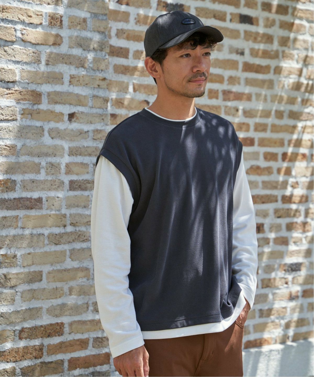 ネイビーブルー