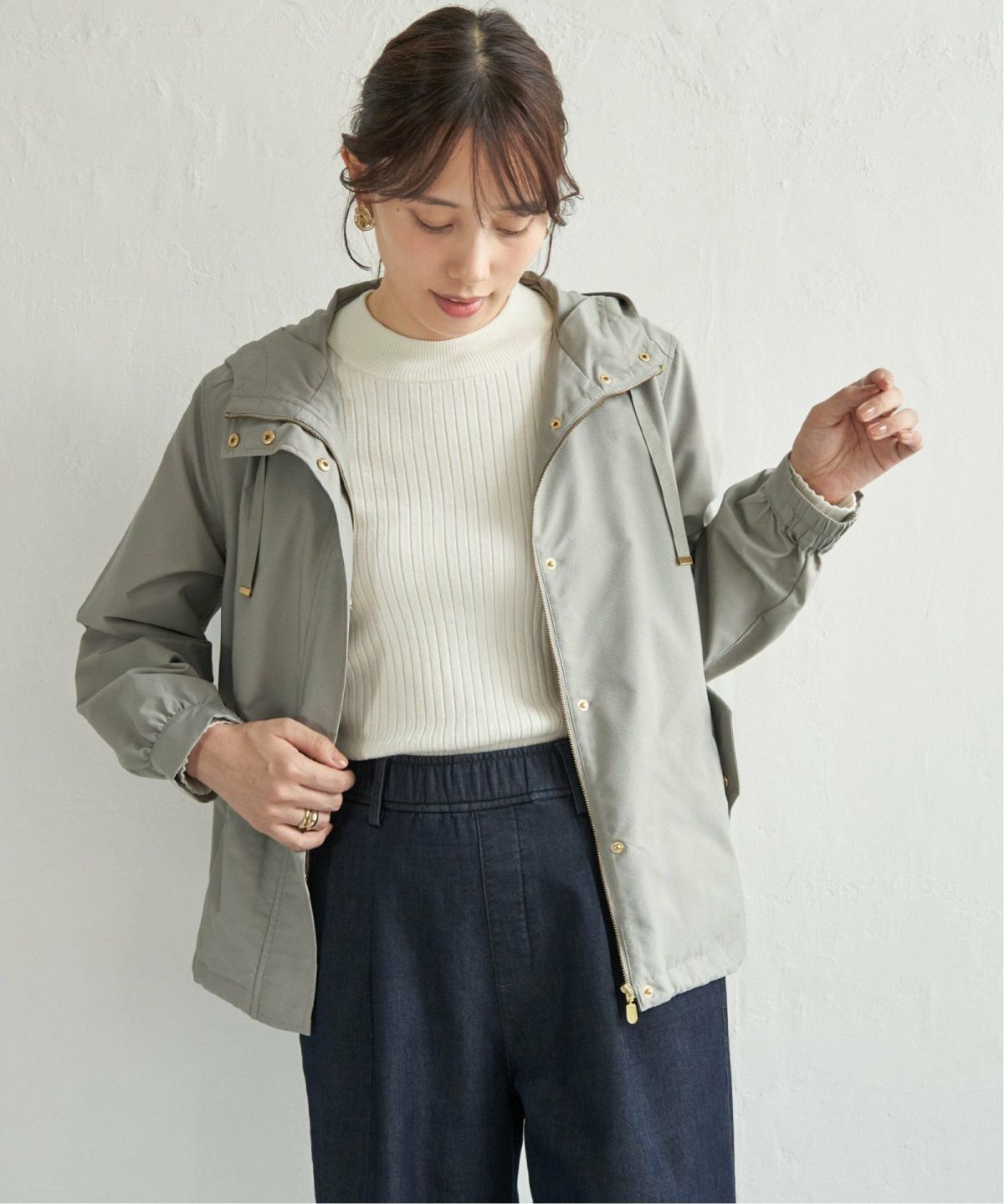 ライトグリーン