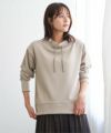 ベージュ