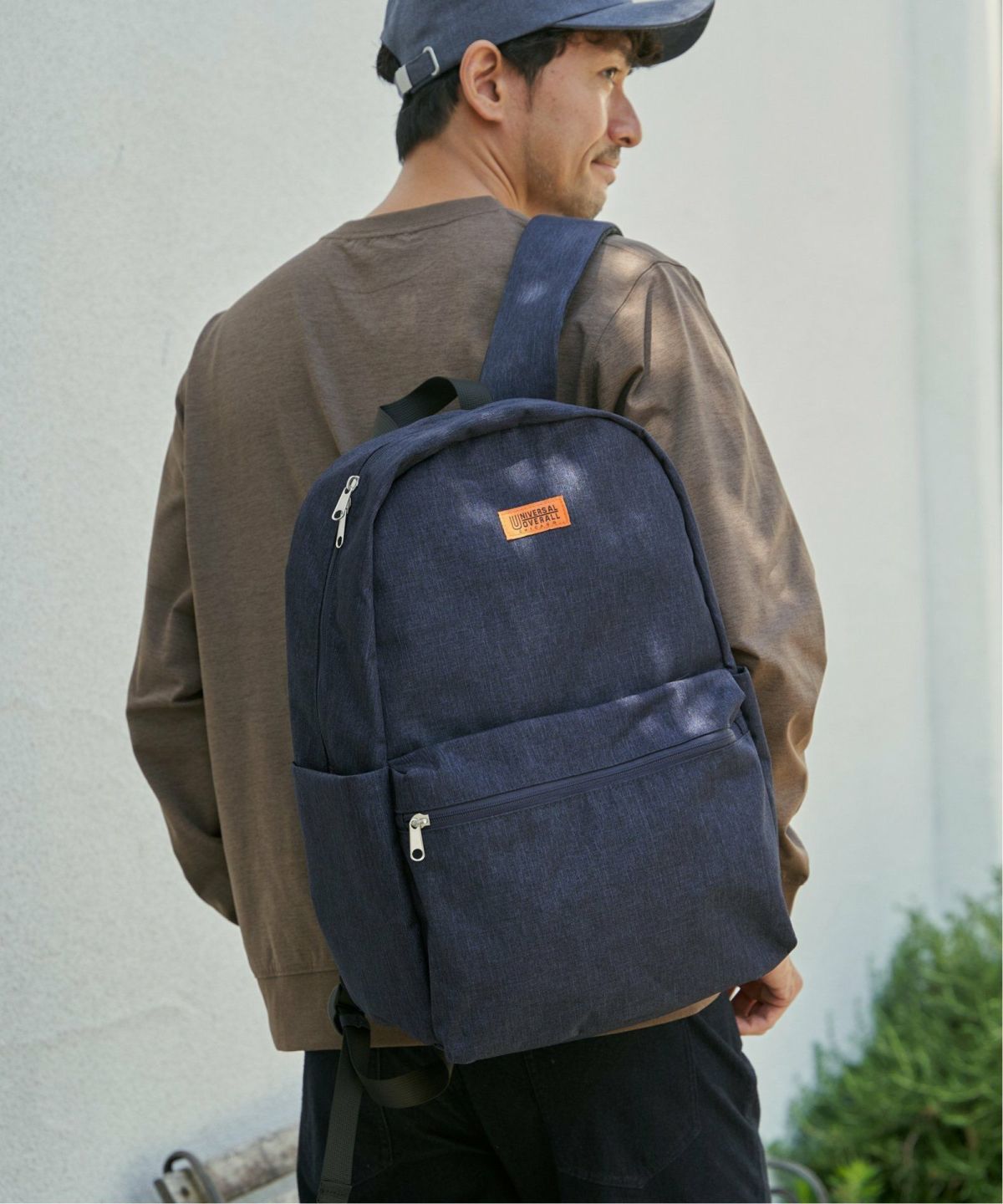 ネイビーブルー