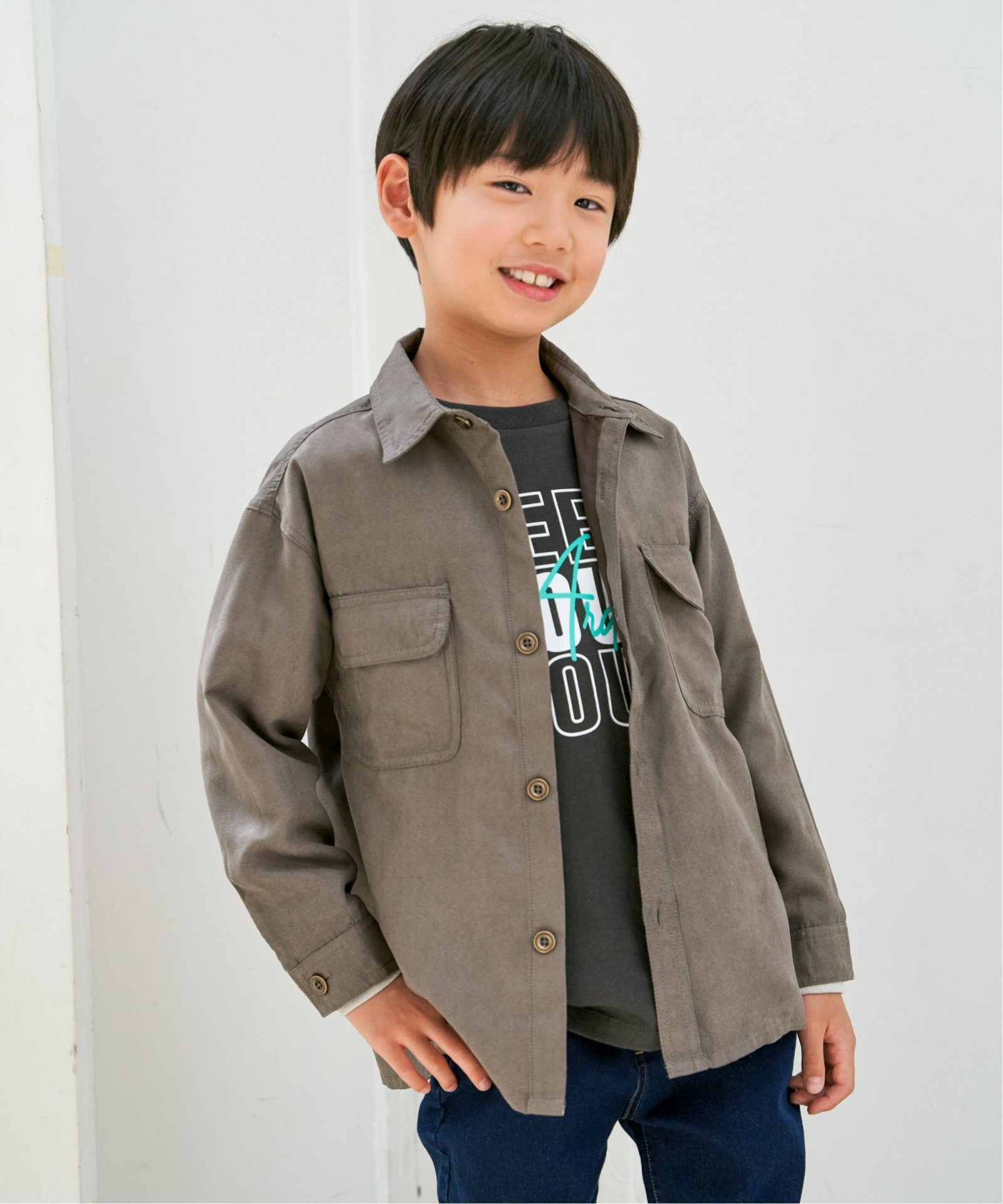 ミディアムグレー