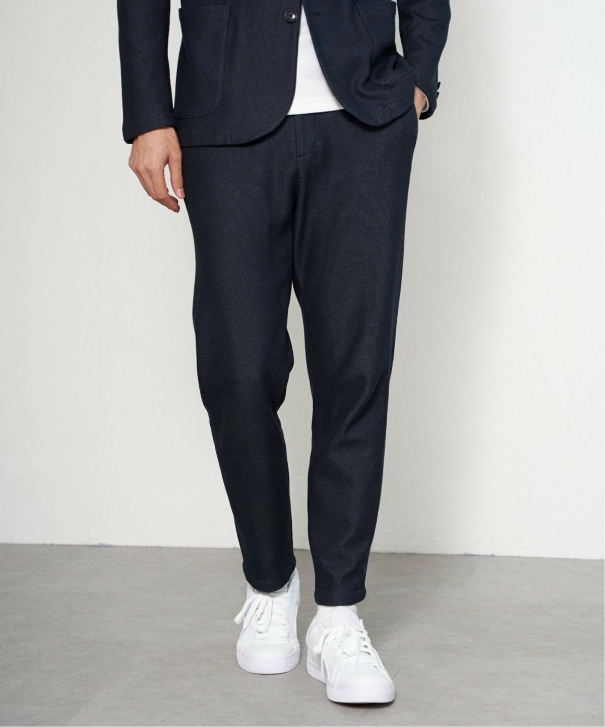 ネイビーブルー