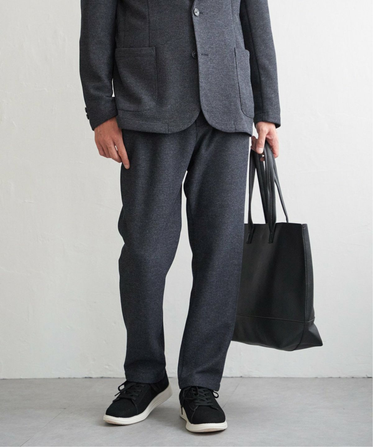 ネイビーブルー