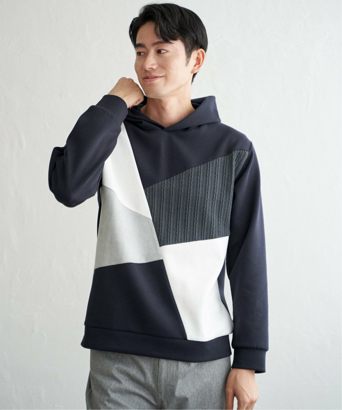 ネイビーブルー